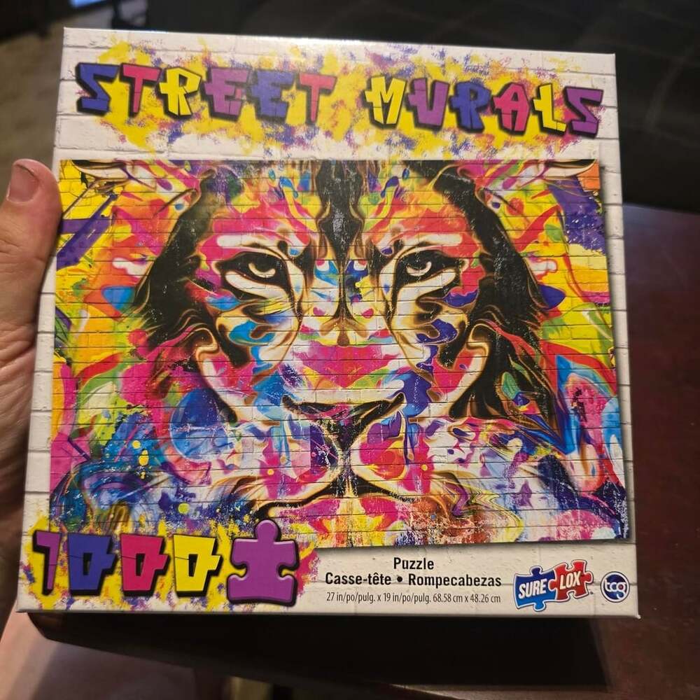 TCG Toys Street Murals Lion Head 1000 Piece Jigsaw Puzzle